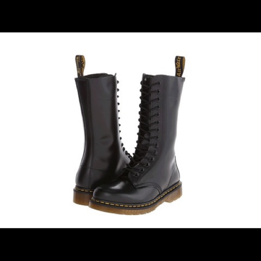 Black Dr Martens NIB